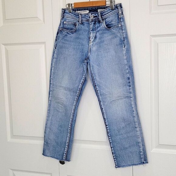 PILCRO Jeans Light Wash, Relaxed Straight Leg,  Size 26 - Picture 1 of 9
